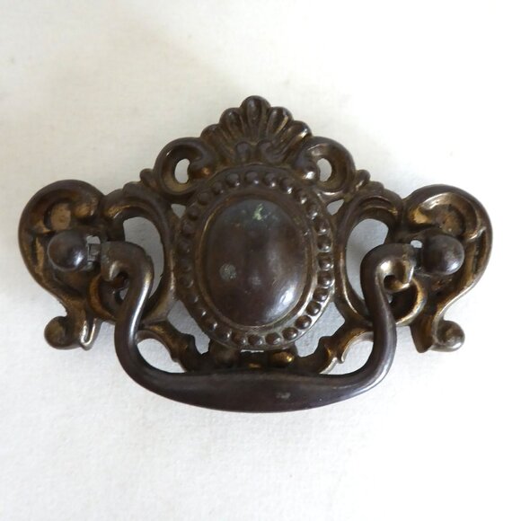 VINTAGE DRAWER HANDLE PULL BRASS HARDWARE SET - Picture 4 of 15